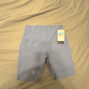 NWT Nike Zenvy Shorts